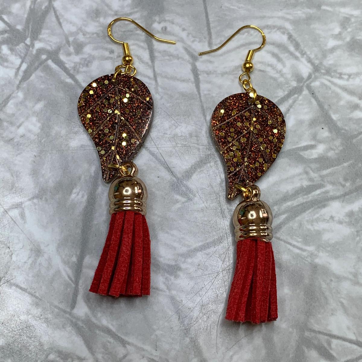 Brown Fall Leaves with Red Fringe