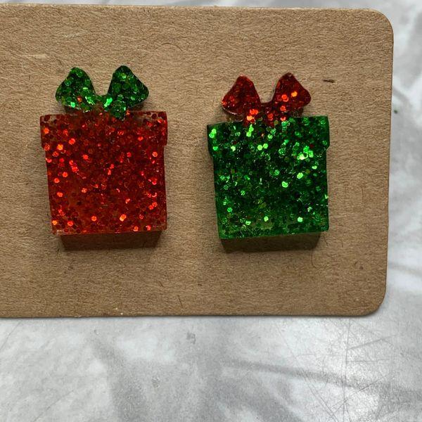 Christmas Present Studs