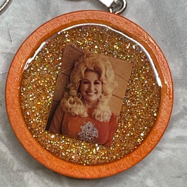 Dolly: Orange Retro Dolly Parton Necklace