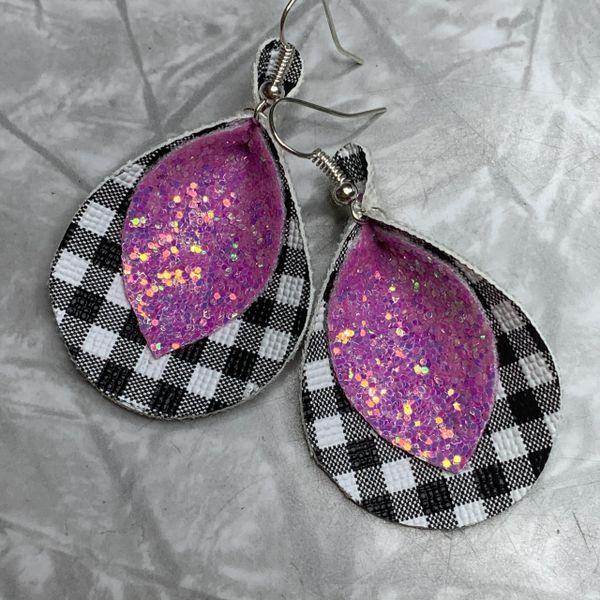 Gingham Leather Teardrop with Pink Glitter